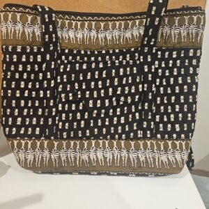 Vera Bradley Zebra Safari Bucket Shoulder Tote Handbag Purse Pocketbook 7 Pocket